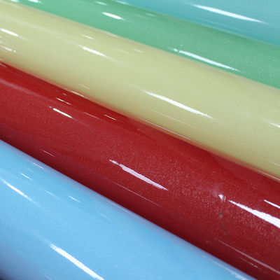 Su geçirmez Dayanıklı PVC Dekoratif Folyo PVC Yüksek Parlaklıklı Yaprak 0.14mm-0.5mm